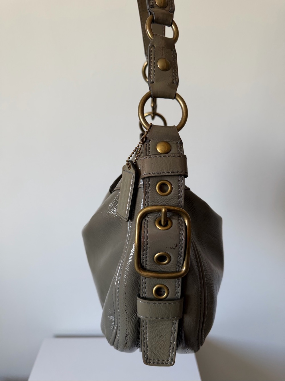 Coach Zoe Patent Leather Hobo Shoulder Bag Olive- Grey 12735 - Picture 4 of 12